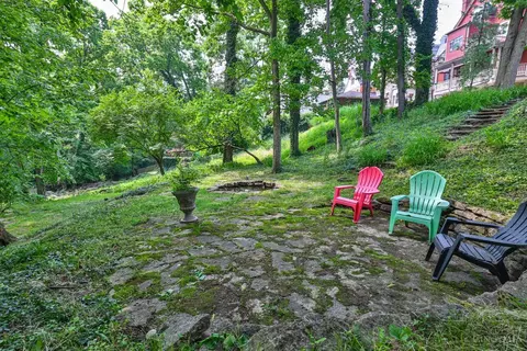 Exterior - 2334 Upland Pl, Cincinnati, OH 45206 photo 6 of 15