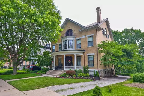 2334 Upland Pl, Cincinnati, OH 45206