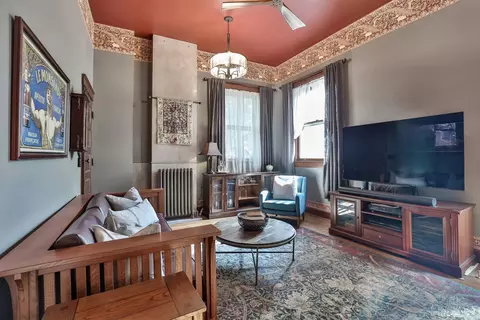 Living - 2334 Upland Pl, Cincinnati, OH 45206 photo 9 of 12