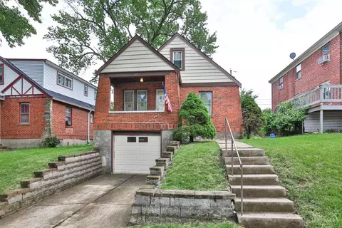 3933 Clerose Cir, Cincinnati, OH 45205