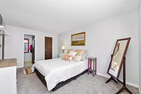 Bedroom - 6782 Harrison Ave, Cincinnati, OH 45247 photo 3 of 3
