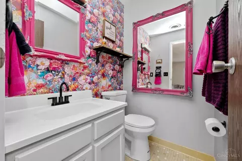 Bath - 6782 Harrison Ave, Cincinnati, OH 45247 photo 2 of 2