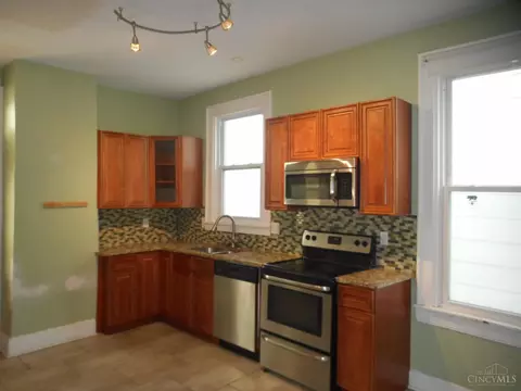 Kitchen - 1754 Jester St, Cincinnati, OH 45223 photo 2 of 4