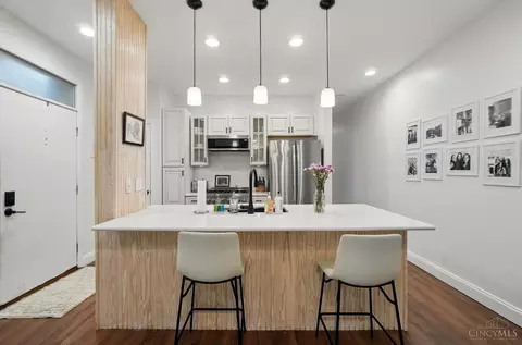 Kitchen - 983 Paradrome St, Cincinnati, OH 45202 photo 1 of 5