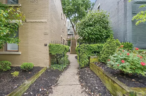Exterior - 983 Paradrome St, Cincinnati, OH 45202 photo 5 of 12
