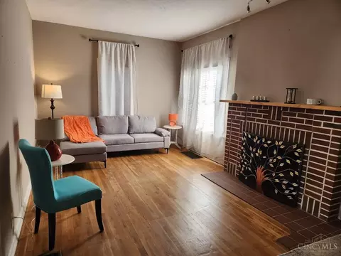 329 Main St, Mount Orab, OH 45154 photo 3