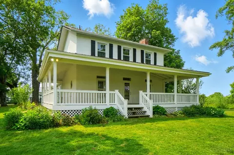 5416 Edwardsville Rd, Clarksville, OH 45113