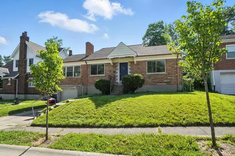 3932 Vine Vista Pl, Cincinnati, OH 45217