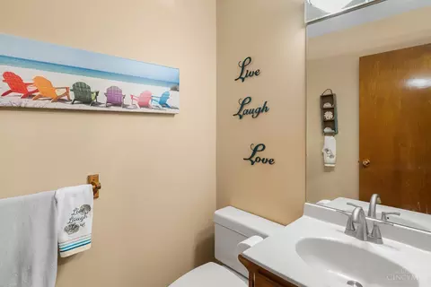 1709 White Birch Ln, Amelia, OH 45102 photo 18