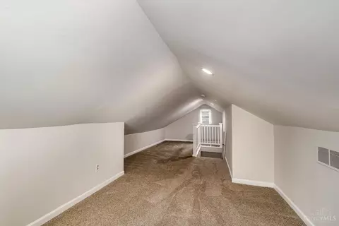 Entry Way - 1774 Ashbrook Dr, Cincinnati, OH 45238 photo 1 of 1
