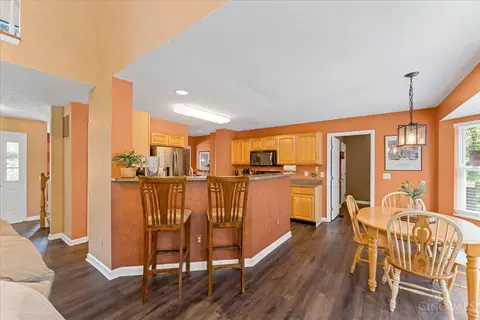 1202 Beargrass Way, Hamilton Township, OH 45039 photo 10