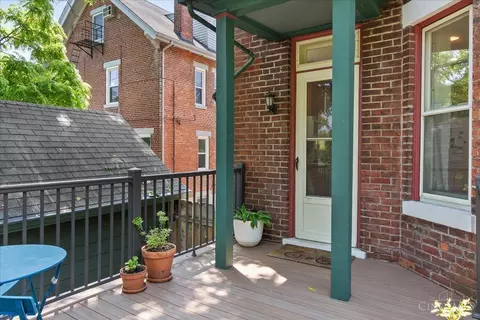 Exterior - 2455 Fairview Ave, Cincinnati, OH 45219 photo 7 of 12