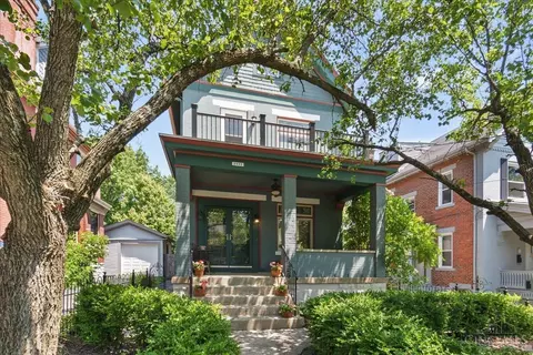 Exterior - 2455 Fairview Ave, Cincinnati, OH 45219 photo 2 of 12