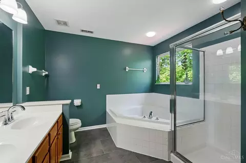 9633 Fallsridge Ct, Cincinnati, OH 45231 photo 21