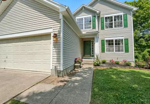 9633 Fallsridge Ct, Cincinnati, OH 45231 photo 2