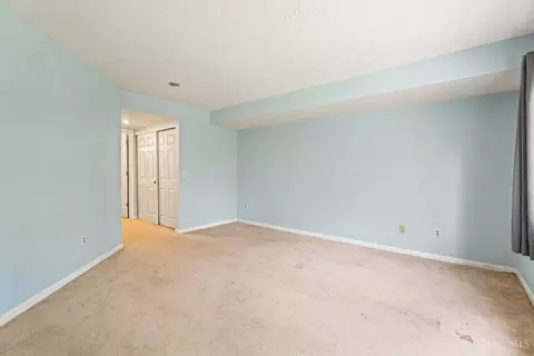 Bedroom - 7825 Ramble Vw, Cincinnati, OH 45231 photo 3 of 5
