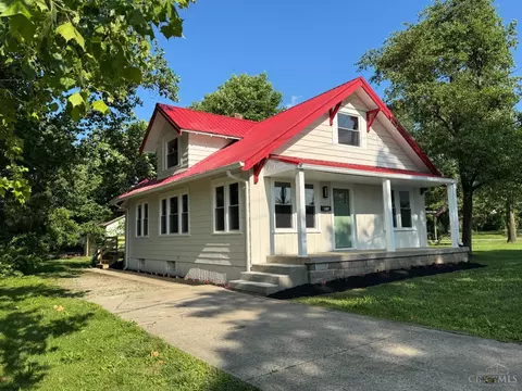 310 First St, Trenton, OH 45067