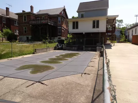 Exterior - 1057 Gilsey Ave, Cincinnati, OH 45205 photo 8 of 11
