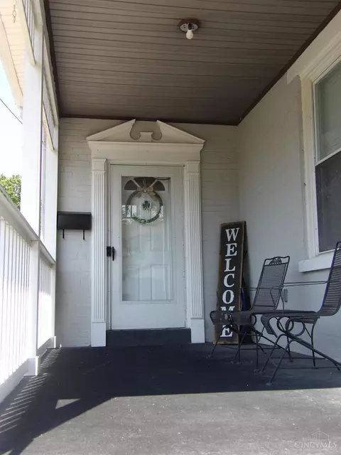 Exterior - 1057 Gilsey Ave, Cincinnati, OH 45205 photo 3 of 11