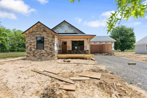 114 Crazy Horse Dr, Sardinia, OH 45171