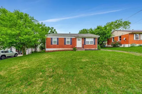 4425 Stockholm Ln, Cincinnati, OH 45244