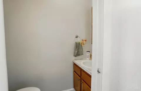 300 Emming St, Cincinnati, OH 45219 photo 20