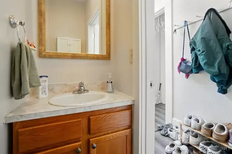 300 Emming St, Cincinnati, OH 45219 photo 19