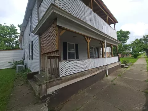 223 Park St, Middletown, OH 45044
