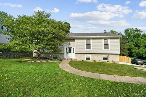 6264 Oakcreek Dr, Colerain Twp, OH 45247