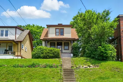 Exterior - 212 Atkinson St, Cincinnati, OH 45219 photo 4 of 13