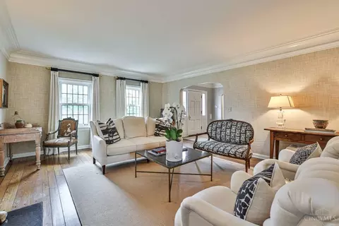 5 Observatory Hl, Cincinnati, OH 45208 photo 8