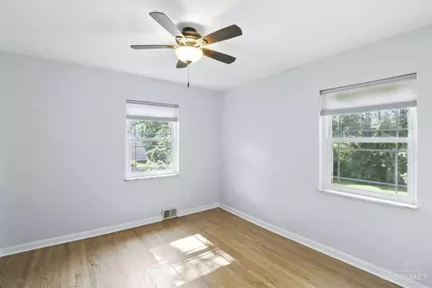 Bedroom - 1503 Wittekind Ter, Cincinnati, OH 45224 photo 6 of 6