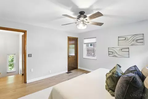 Bedroom - 1503 Wittekind Ter, Cincinnati, OH 45224 photo 2 of 6
