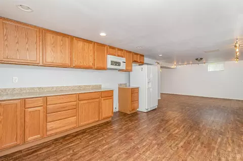 Kitchen - 755 Jarole Dr, Cincinnati, OH 45245 photo 4 of 4
