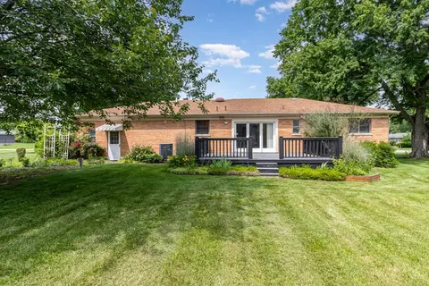 Exterior - 755 Jarole Dr, Cincinnati, OH 45245 photo 6 of 9
