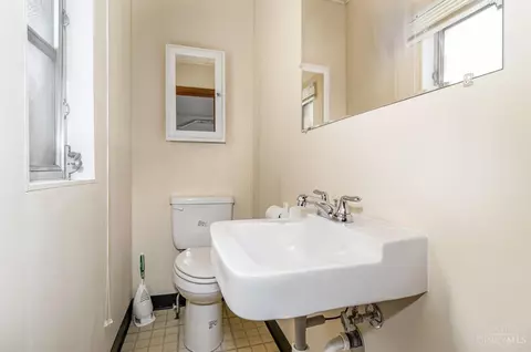 Bath - 755 Jarole Dr, Cincinnati, OH 45245 photo 3 of 3