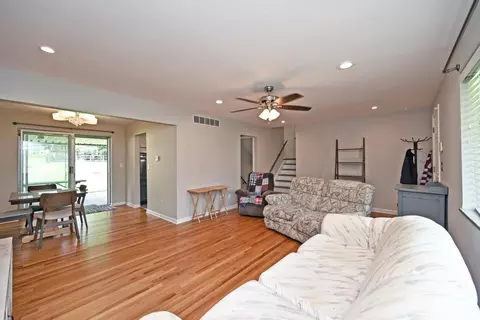 Living - 8810 Eldora Dr, Cincinnati, OH 45236 photo 3 of 3