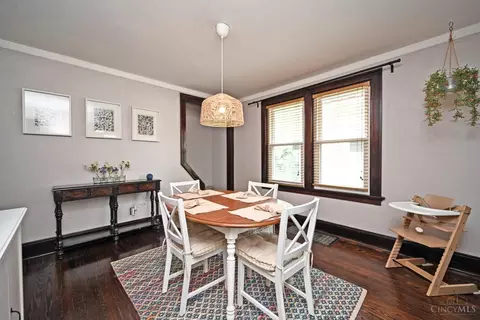 Dining - 3908 Watterson Rd, Fairfax, OH 45227 photo 2 of 2
