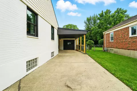 Exterior - 316 Dorothy Ln, Kettering, OH 45419 photo 6 of 14