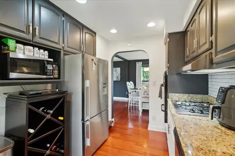 Kitchen - 316 Dorothy Ln, Kettering, OH 45419 photo 3 of 3