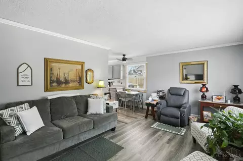 Living - 110 Circle Dr, Mason, OH 45040 photo 1 of 3