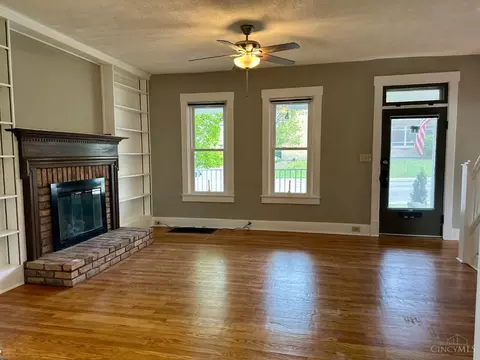 Living - 500 Harrison Ave, Harrison, OH 45030 photo 1 of 2