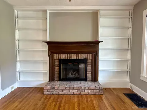Living - 500 Harrison Ave, Harrison, OH 45030 photo 2 of 2