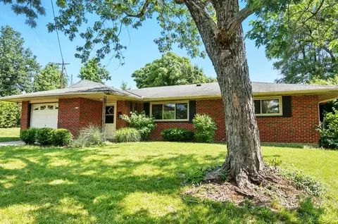 5594 Leafwood Dr, Cincinnati, OH 45224