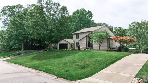 Exterior - 7083 Royalgreen Dr, Cincinnati, OH 45244 photo 18 of 19