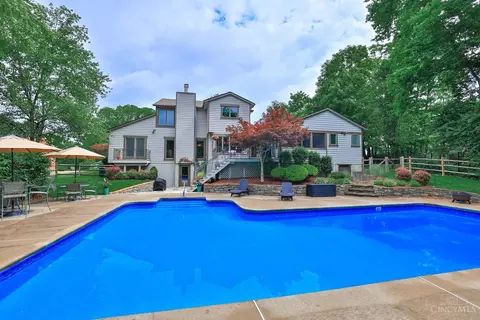 Exterior - 7083 Royalgreen Dr, Cincinnati, OH 45244 photo 14 of 19