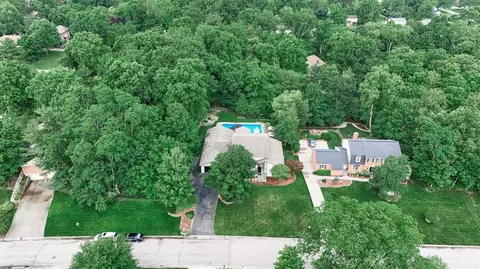 View/Area - 7083 Royalgreen Dr, Cincinnati, OH 45244 photo 5 of 7
