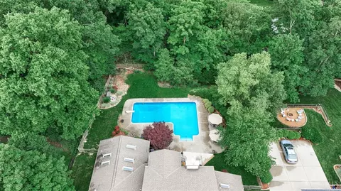Exterior - 7083 Royalgreen Dr, Cincinnati, OH 45244 photo 19 of 19