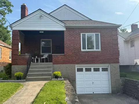 4332 Webster Ave, Deer Park, OH 45236
