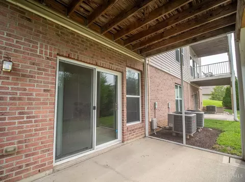 Exterior - 9413 Stoneybrooke, Cincinnati, OH 45231 photo 5 of 6